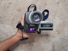 SONY DCR-TRV320E CAMCORDER DIGITAL 8 / HI8 / 8MM VIDEO-8 TAPE VIDEO CAMERA