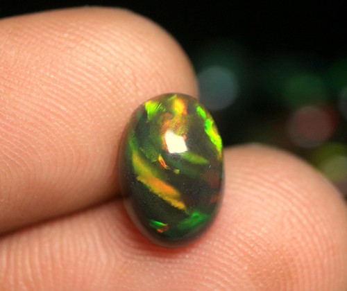 Cabochon opale noire - , de