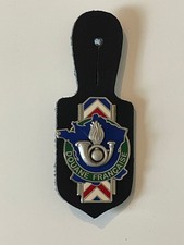 broche insigne pucelle douane