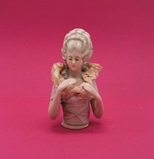 Ancienne Demi figurine