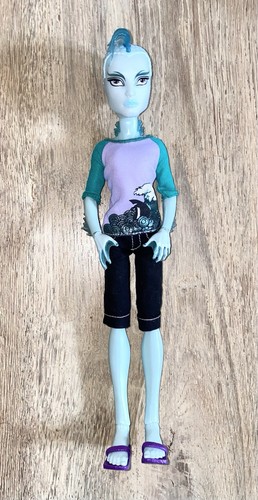 Poupée monster high - monster,