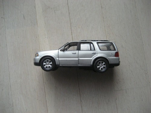 Voiture welly lincoln - ,