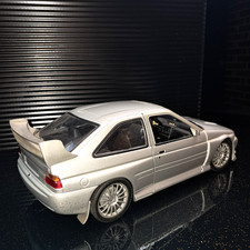 1/18 FORD ESCORT RS - Cosworth