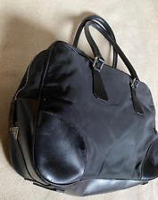 * Prada* grand sac à main en