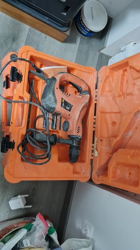 Perforateur piqueur filaire