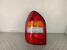 Feu arriere principal gauche