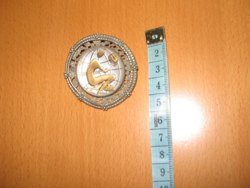 Tres rare broche expo - expo, 58