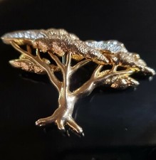 Grande Broche Pin Parasol Métal Doré Et Strass 60x40mm