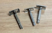 Lot de 3 rasoirs  anciens mecanique GILLETTE