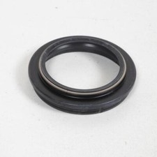 Cache poussière de fourche