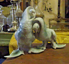 ancienne statue en porcelaine allemande ? colombes tourterelles