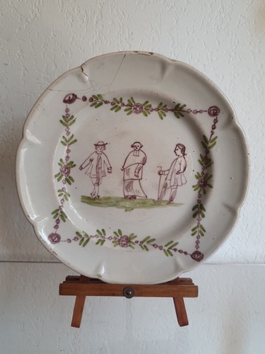 Tres rare assiette aux - assiette,