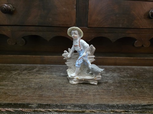 Ancienne figurine biscuit - figurine, en
