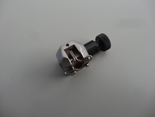 Original Serre aiguille