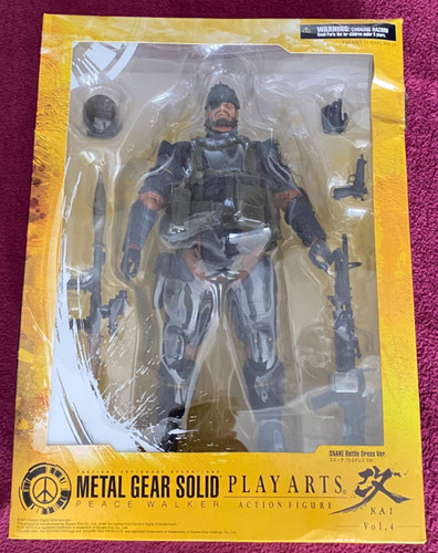 Play arts kai - -, metal