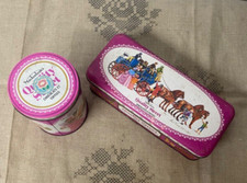 Lot de 2 boîte en métal confiserie 1 boîte ronde quality street et une boîte rec