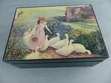 Ancienne boite a bijoux musicale , mouvement boite a musique SANKYO JAPAN + clef