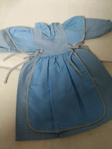 Robe pour poupées anciennes - robe,