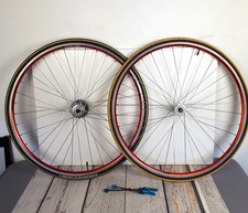 Roues Campagnolo Véloce