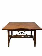 BUREAU. STYLE MODERNISTE. BOIS