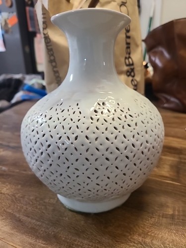 Vtg blanc chine pierced - blanc, de