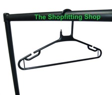 25 X NOIR Cintres En Plastique Résistants Pour Vêtements NEUF