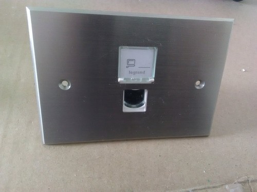 Prise informatique rj45 - 1,
