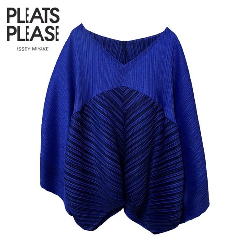 Pleats please madame cape - pleats,