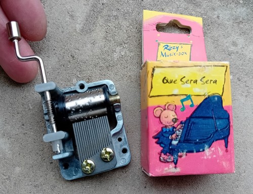 Ancien mécanisme boîte - de,