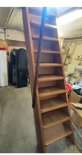 Escalier droit bois marron - bois,