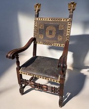 Rare 17th century provincial armchair Lunéville Lorraine