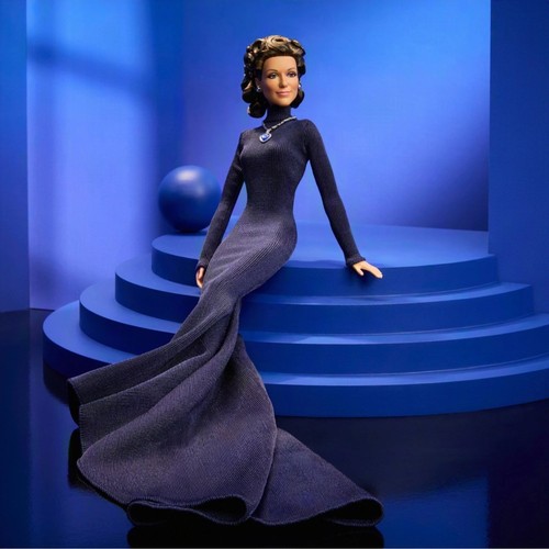 Mattel barbie signature - mattel,