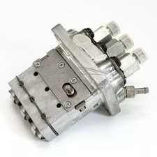 Fuel Injection Pump 16032-51013 16032-51010 for Kubota D905 D1005 D1105 Engine