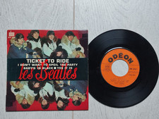 RARE  EP 45 T  SIXTIES  LES /