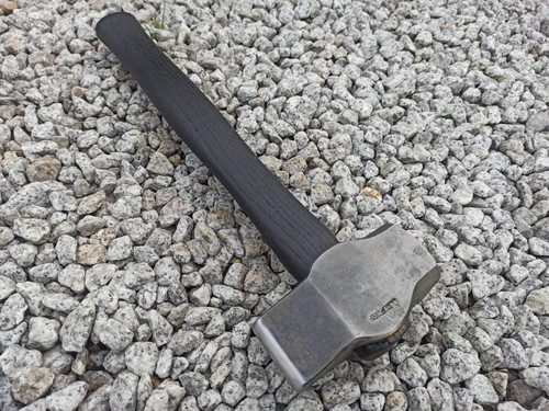 Marteau forgeage de - marteau,