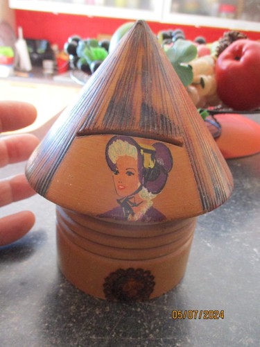 Ancienne tirelire ruche - tirelire,