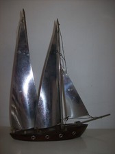 Maquette de voilier deux mâts