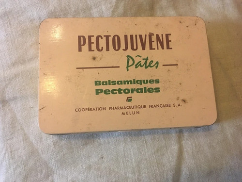 Boite fer ancienne - boite,