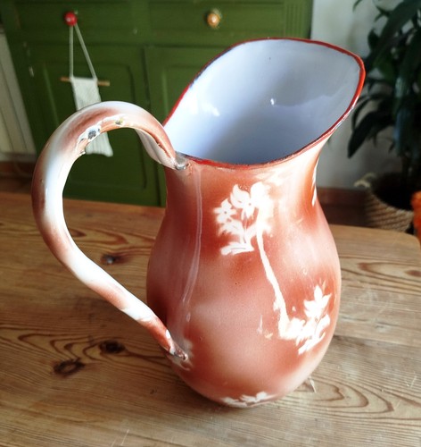 Ancien grand broc - , en