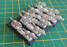 Warmaster 10mm : Loups