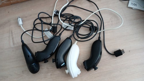 Nunchuk nunchuck manette - /,