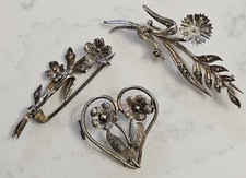 3 Anciennes broches bijoux en