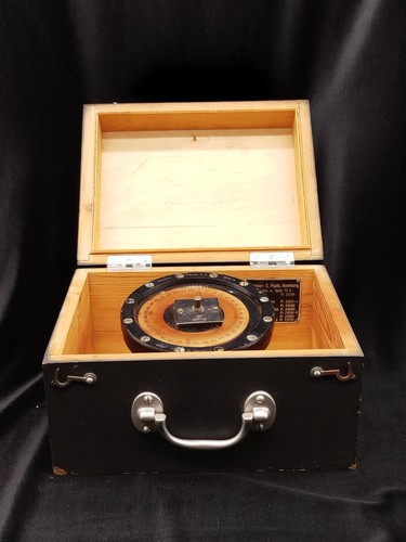 Ancienne boussole nautique - , 25
