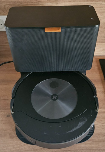 Robot aspirateur laveur - aspirateur,