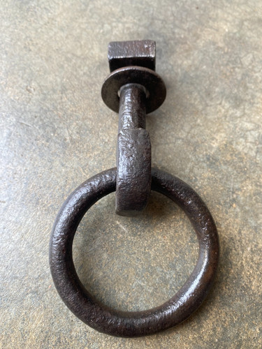 Ancien anneau fer forgé à - ancien,