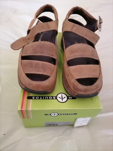 Sandales compensées cuir