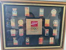 16 pin's collector Coca Cola