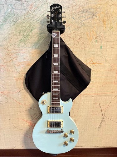 Guitare électrique modèle