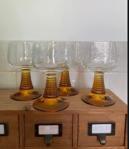 Lot verres à - 4,