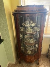 Antique Louis XVI vitrine with Kingwood serpentine 